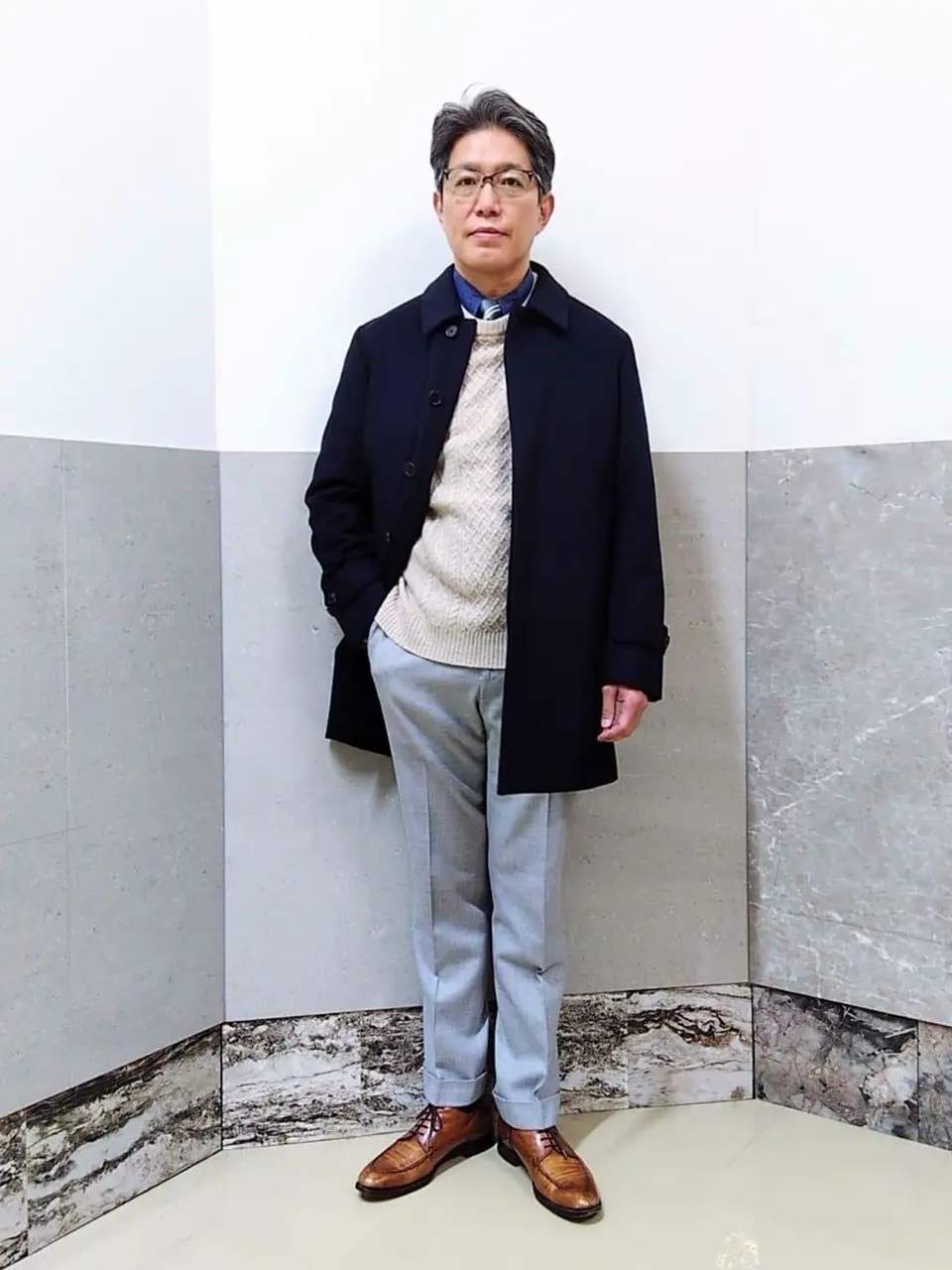  金子 コーディネート画像