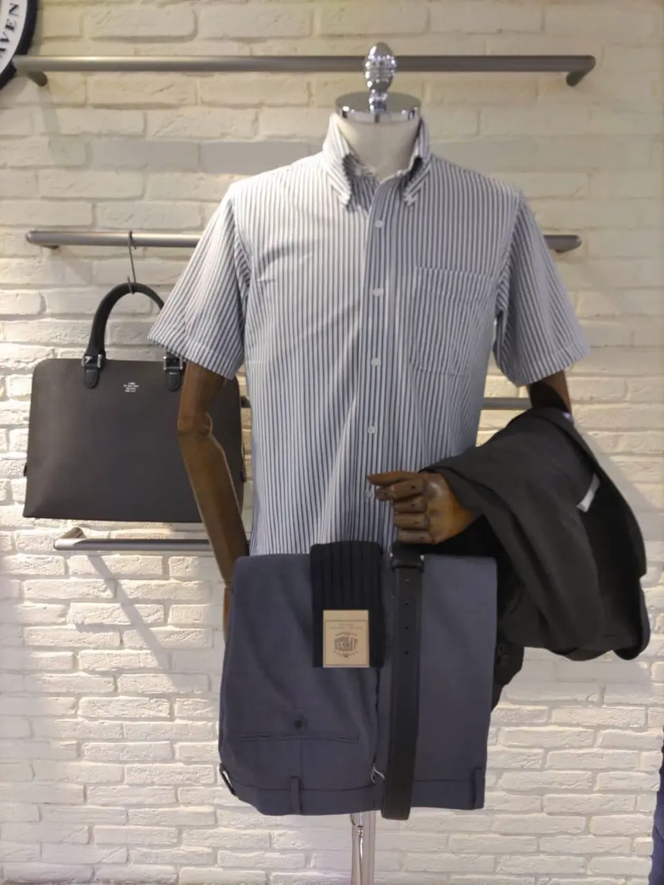 J.PRESS MEN 金澤 コーディネート画像