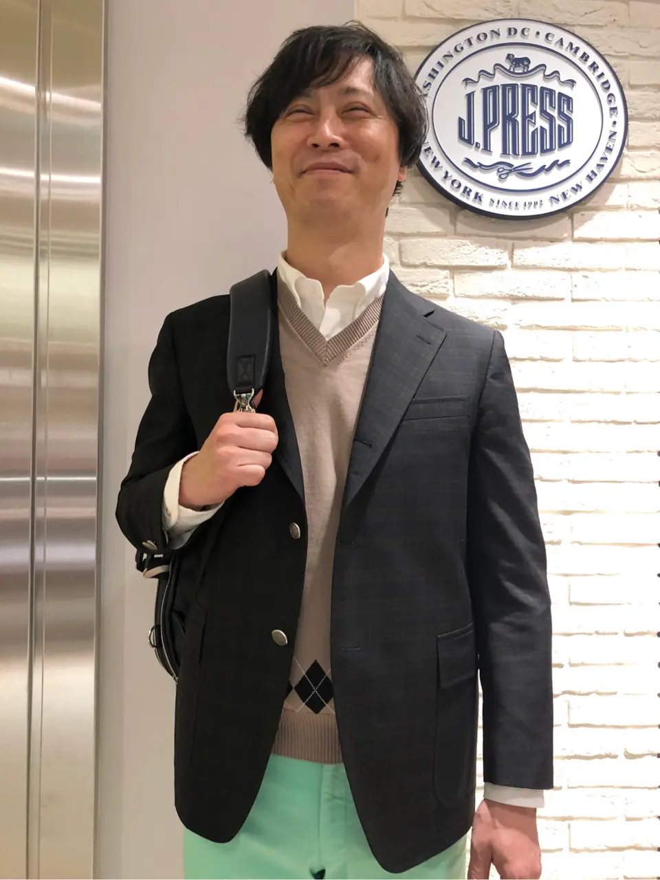  中谷 コーディネート画像