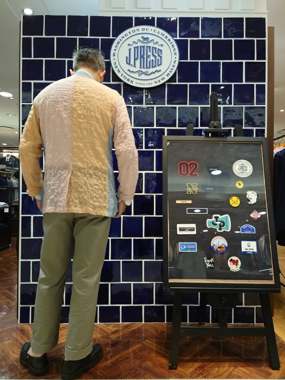 J.PRESS MEN 堤 コーディネート画像