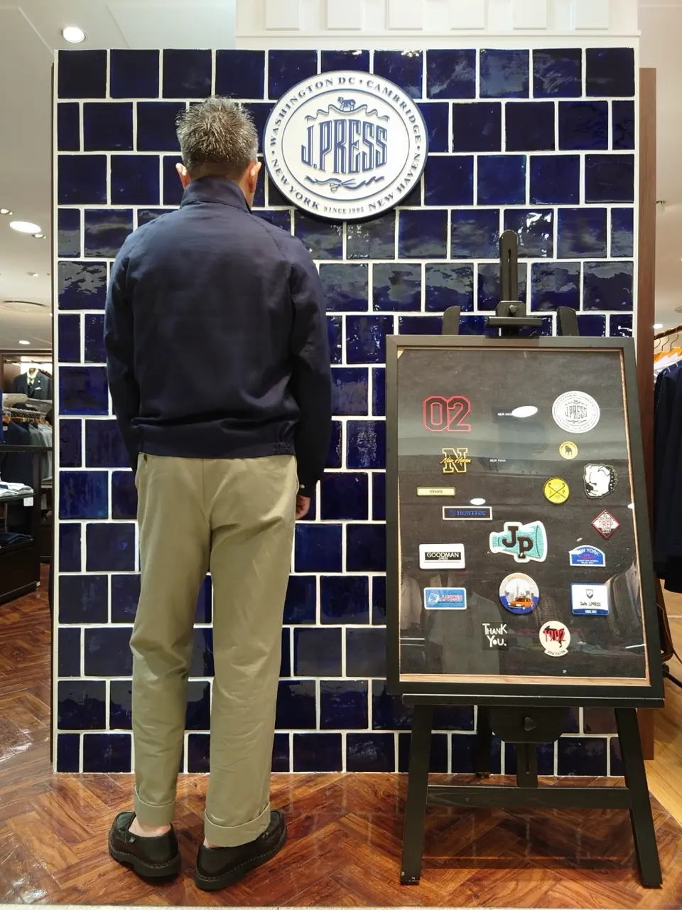 J.PRESS MEN 堤 コーディネート画像