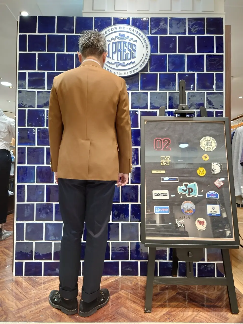 J.PRESS MEN 堤 コーディネート画像