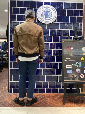 J.PRESS MEN 堤 コーディネート画像