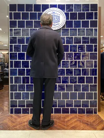 J.PRESS MEN 堤 コーディネート画像