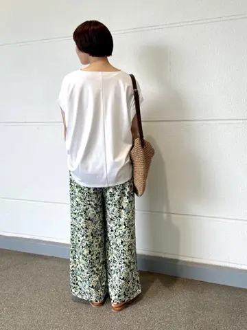 J.PRESS YORK STREET スタッフ コーディネート画像