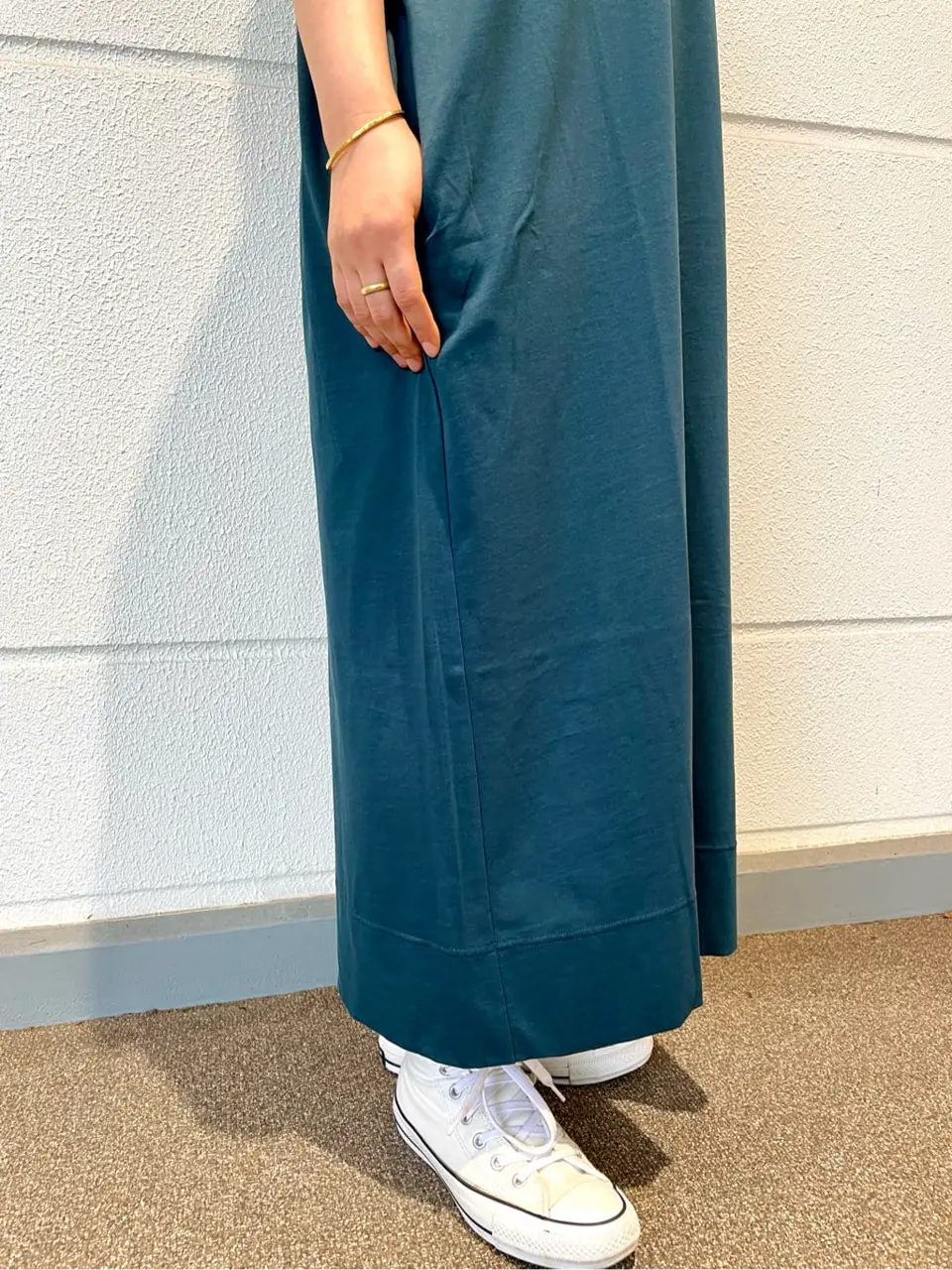 J.PRESS YORK STREET スタッフ コーディネート画像