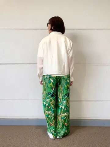 J.PRESS YORK STREET スタッフ コーディネート画像