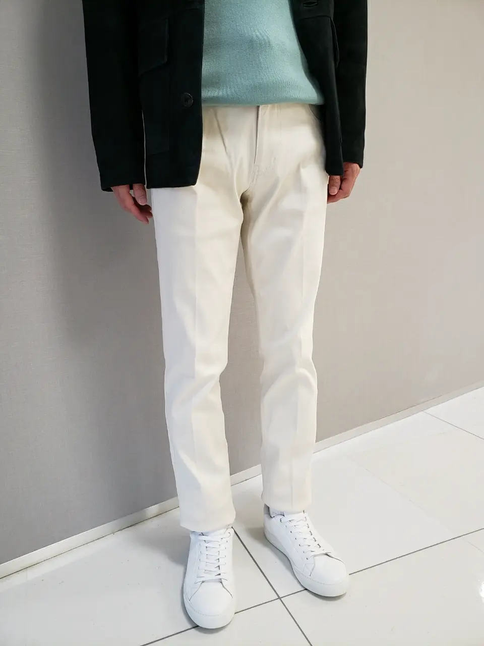 JOSEPH HOMME 泉 コーディネート画像