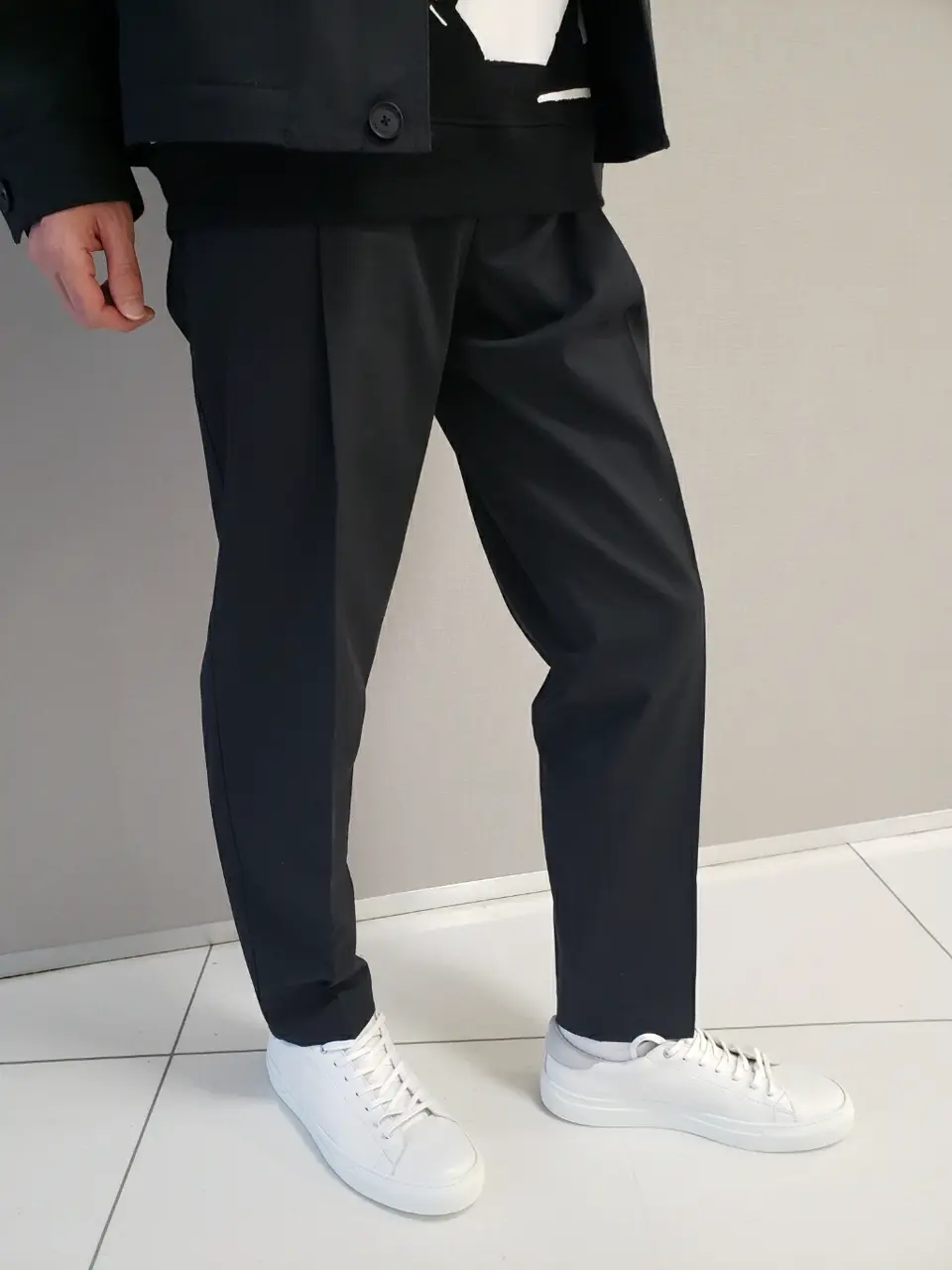 JOSEPH HOMME 泉 コーディネート画像