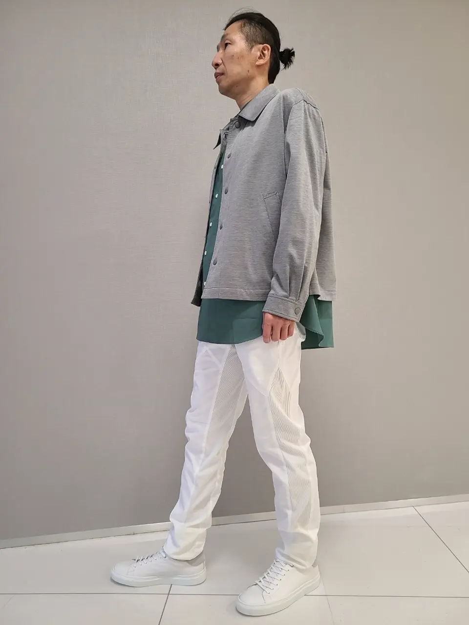 JOSEPH HOMME 泉 コーディネート画像