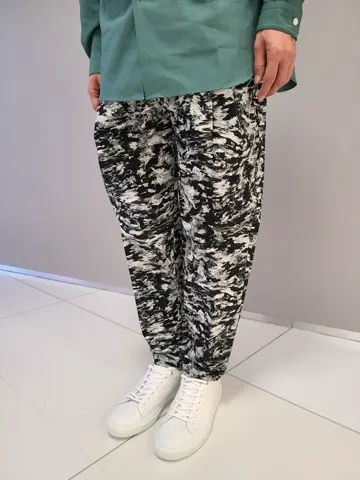 JOSEPH HOMME 泉 コーディネート画像