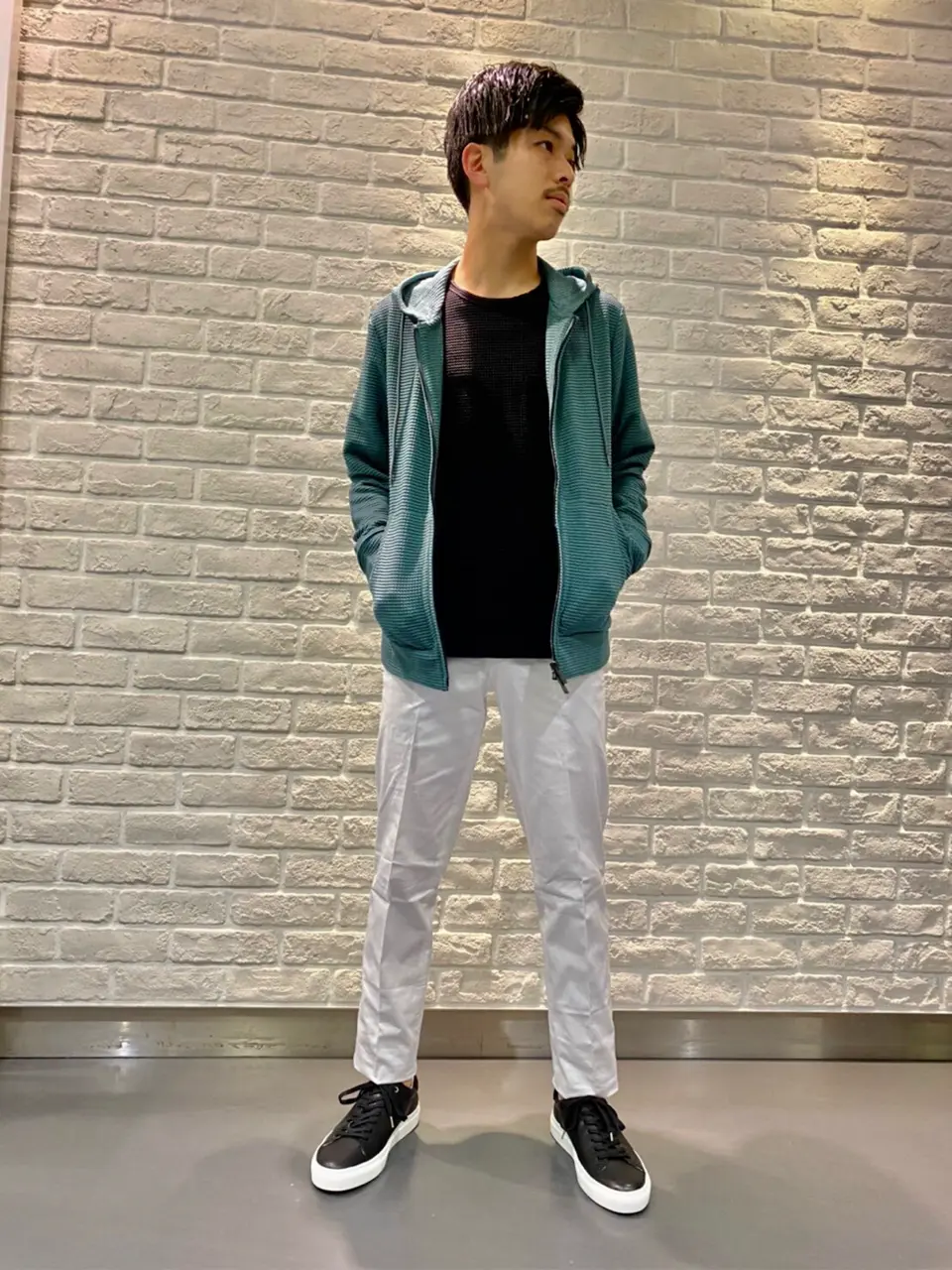  井原 コーディネート画像