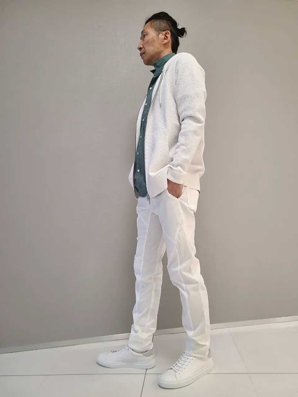 JOSEPH HOMME 泉 コーディネート画像