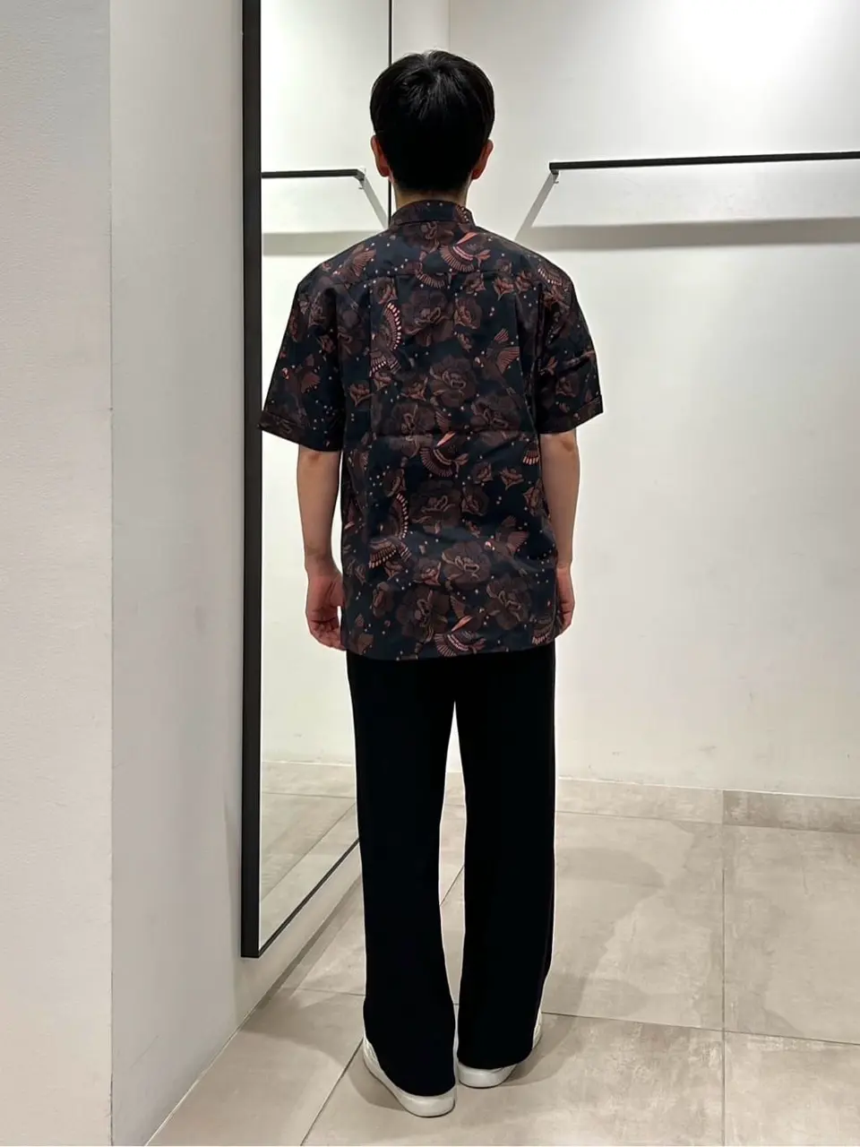 JOSEPH HOMME 鈴木 コーディネート画像