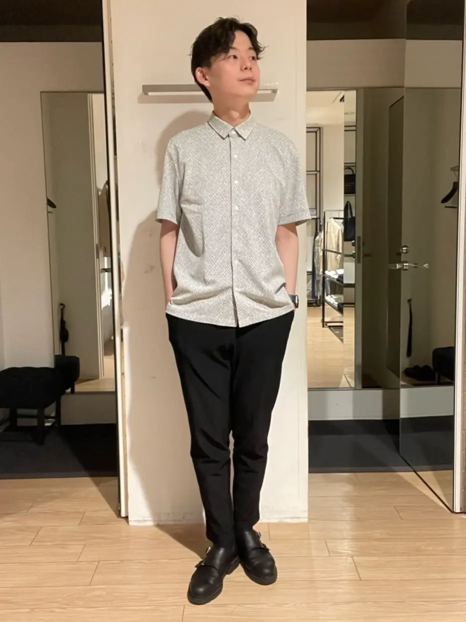 JOSEPH HOMME 佐藤健人 コーディネート画像