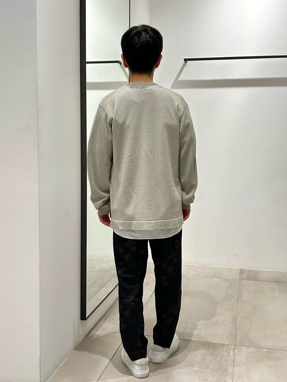 JOSEPH HOMME 鈴木 コーディネート画像