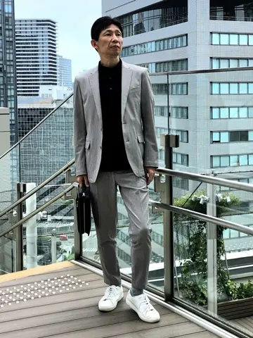 JOSEPH HOMME 泉 コーディネート画像