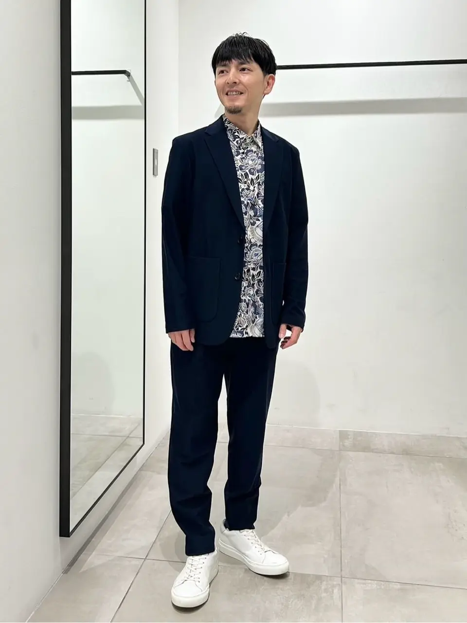 JOSEPH HOMME 鈴木 コーディネート画像