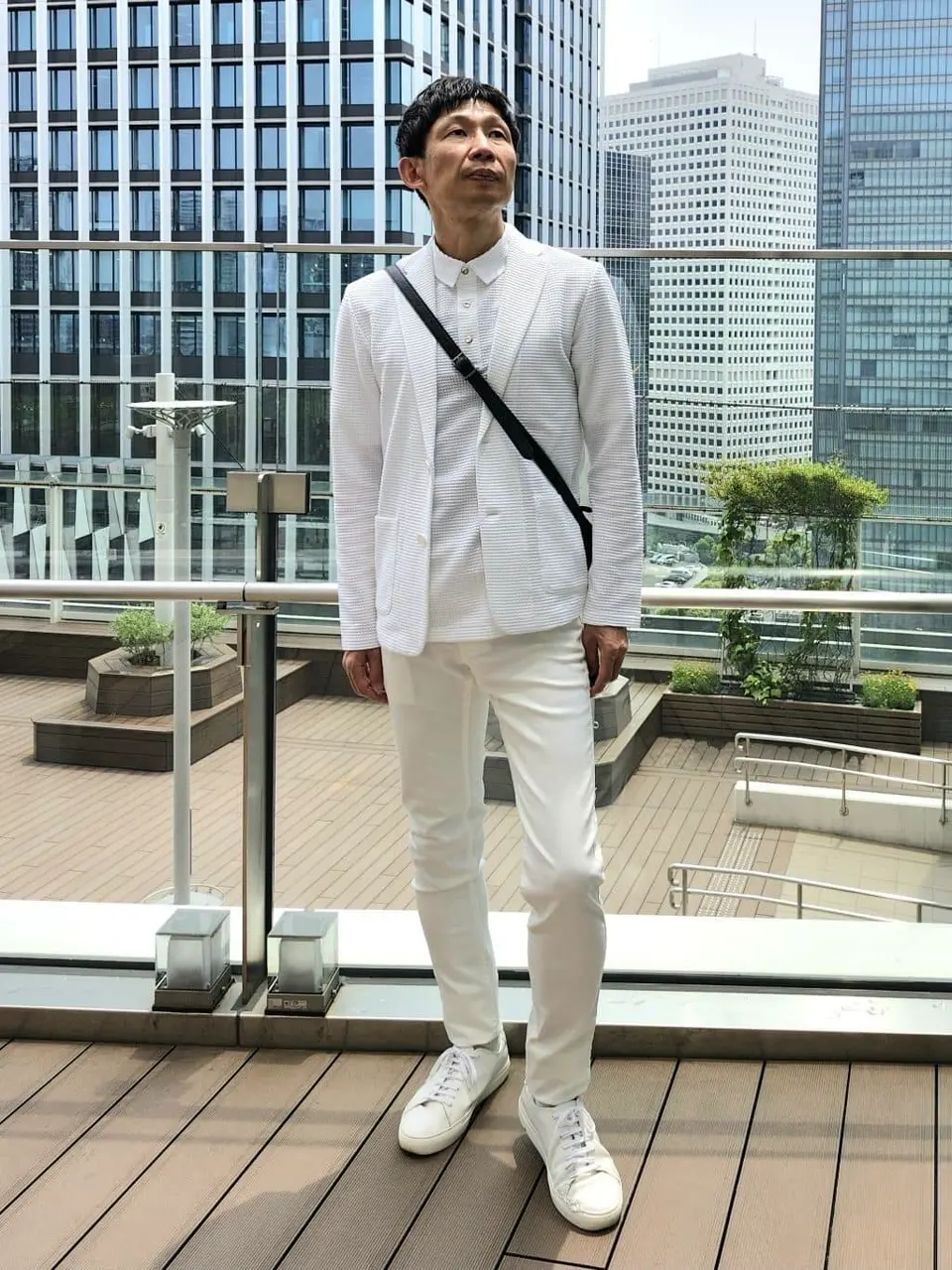 JOSEPH HOMME 泉 コーディネート画像