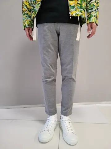 JOSEPH HOMME 泉 コーディネート画像