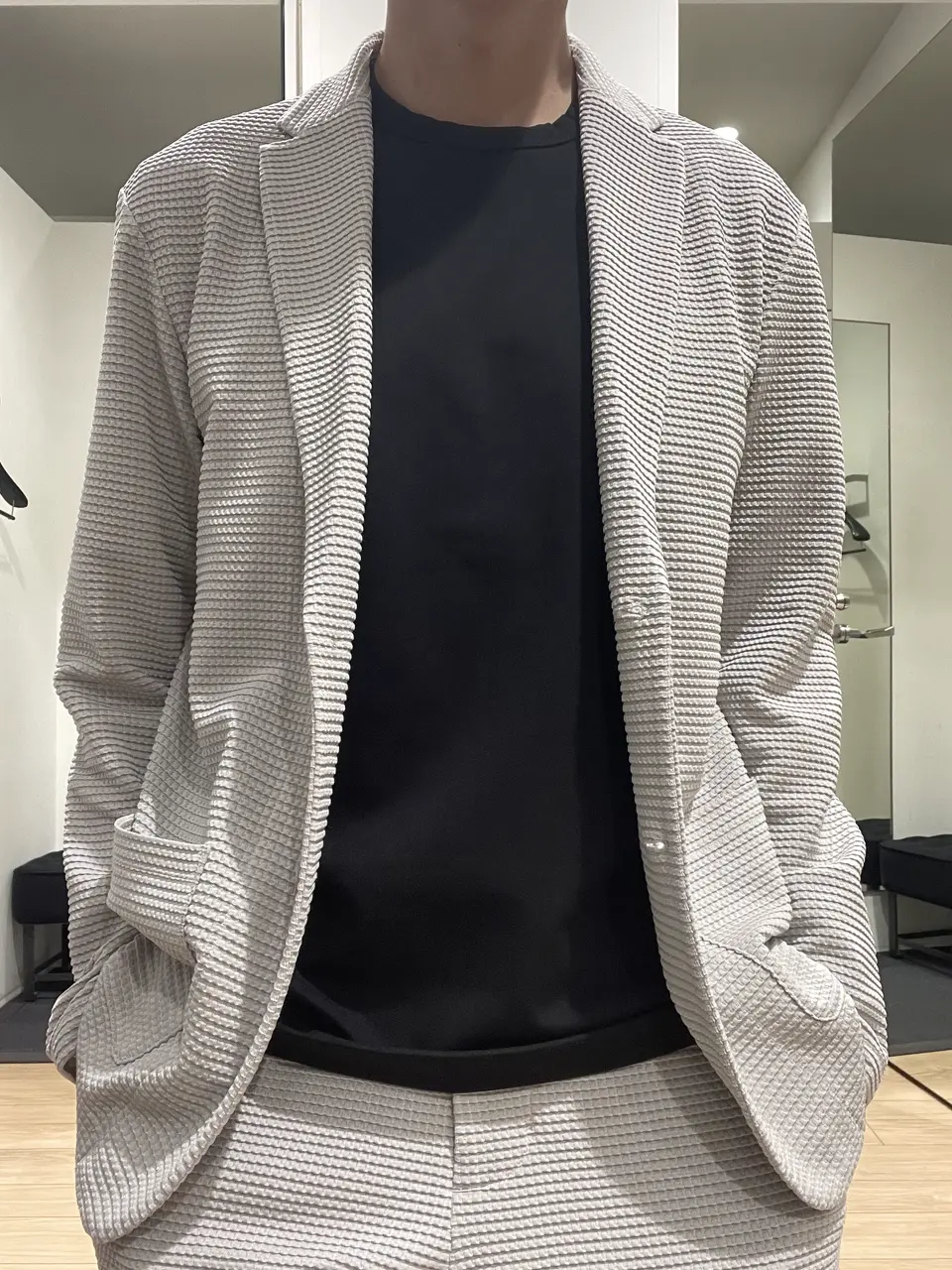 JOSEPH HOMME 佐藤健人 コーディネート画像