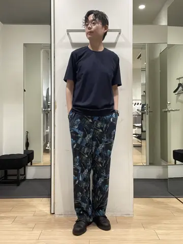 JOSEPH HOMME 佐藤健人 コーディネート画像