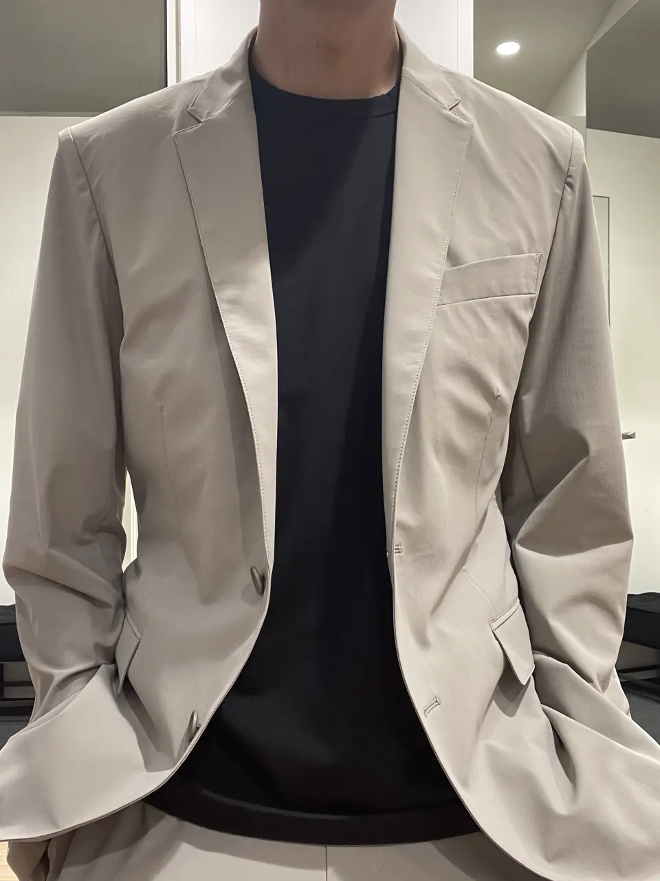 JOSEPH HOMME 佐藤健人 コーディネート画像