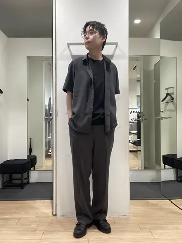 JOSEPH HOMME 佐藤健人 コーディネート画像