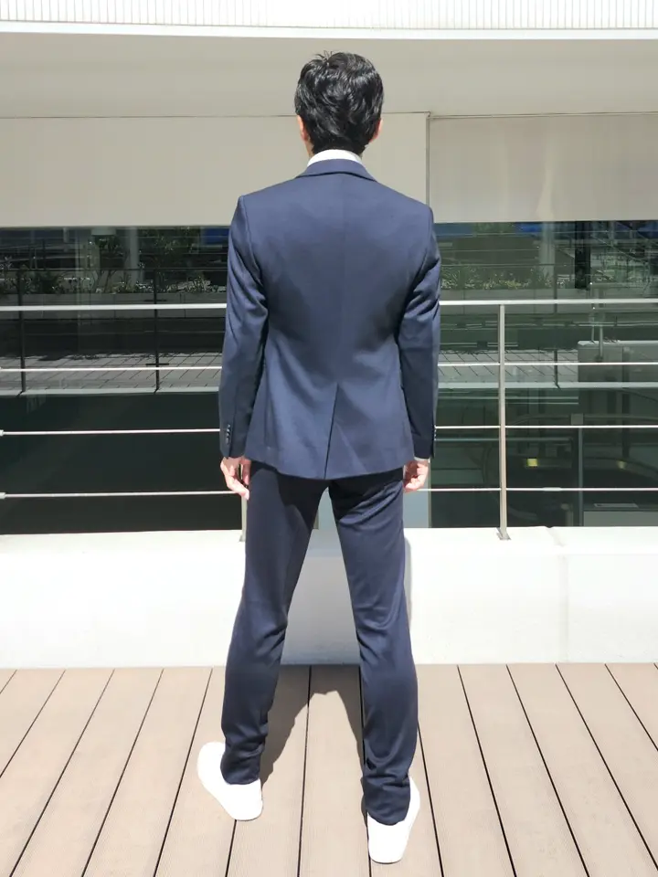 JOSEPH HOMME 泉 コーディネート画像