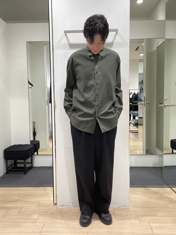 JOSEPH HOMME 佐藤健人 コーディネート画像