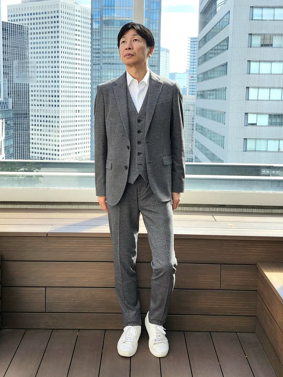  泉 コーディネート画像