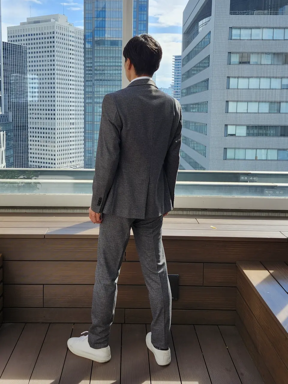 JOSEPH HOMME 泉 コーディネート画像