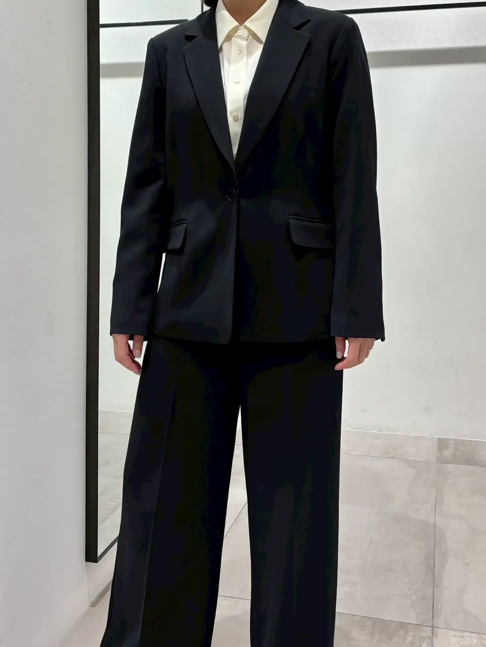 JOSEPH 小田 コーディネート画像