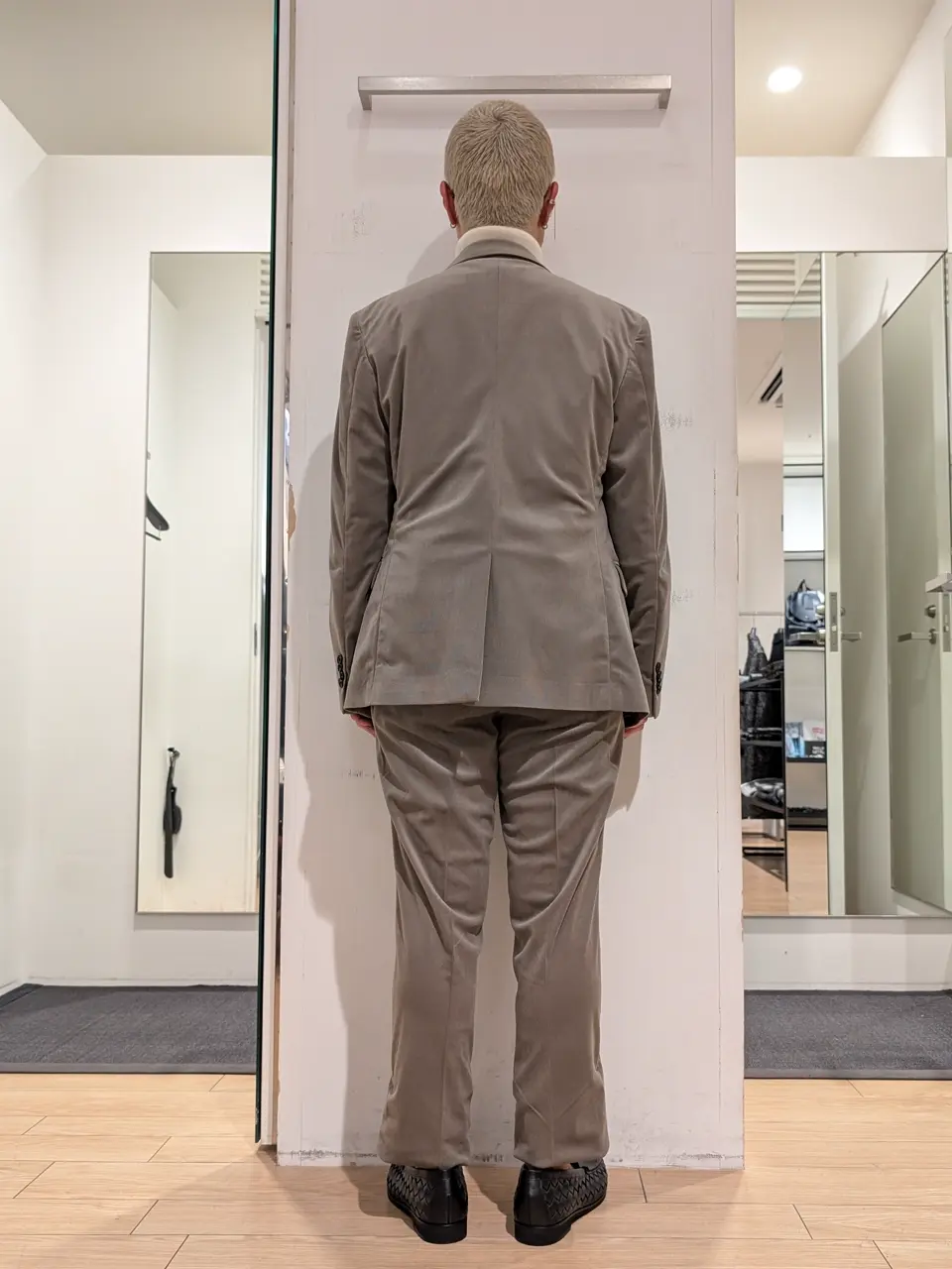 JOSEPH HOMME 橋本 コーディネート画像