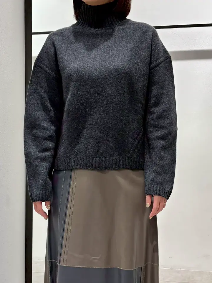 JOSEPH 小田 コーディネート画像