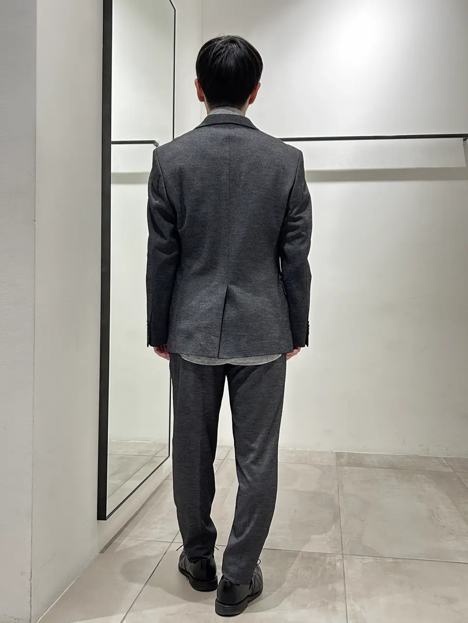 JOSEPH 鈴木 コーディネート画像