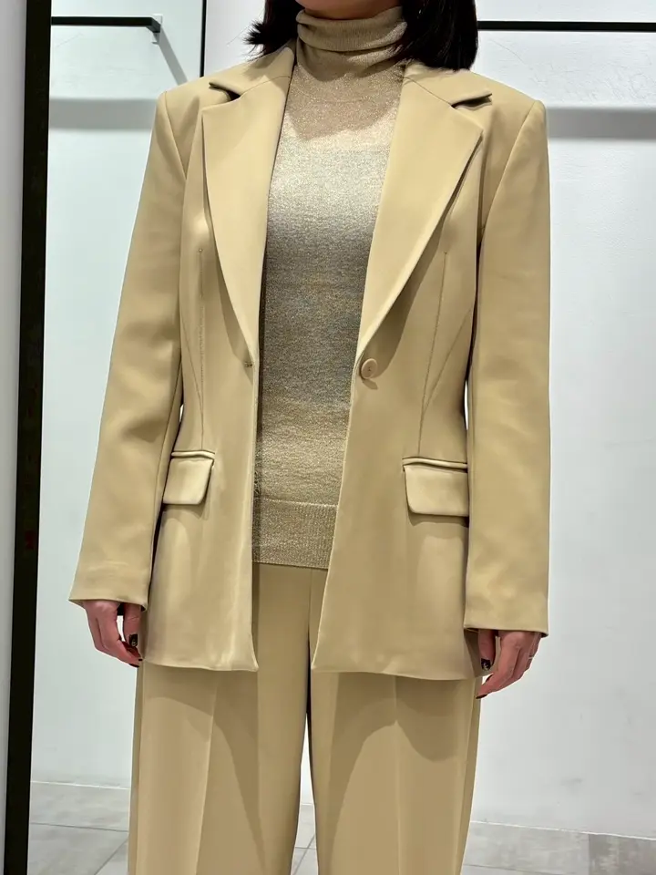 JOSEPH 小田 コーディネート画像