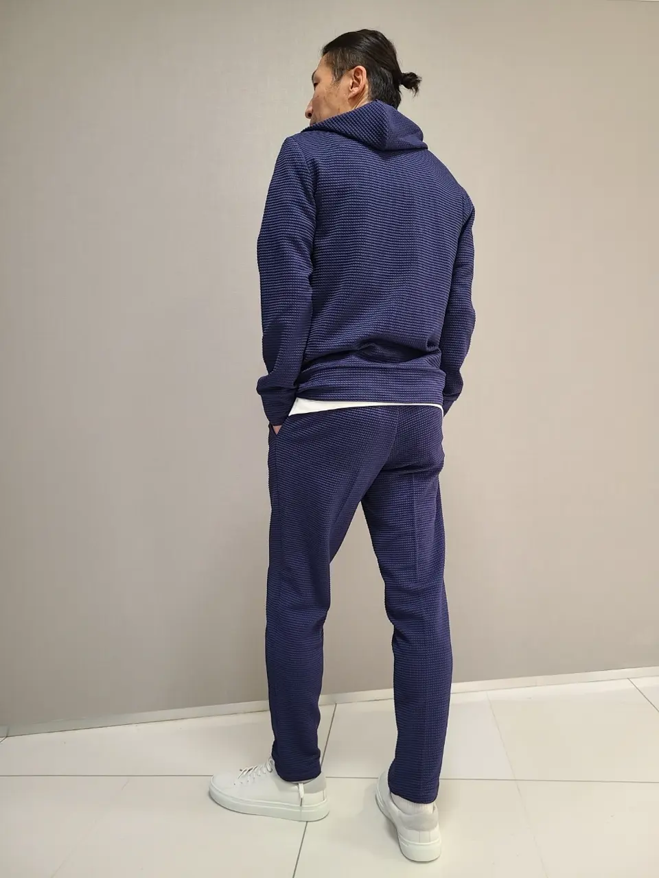 JOSEPH HOMME 泉 コーディネート画像