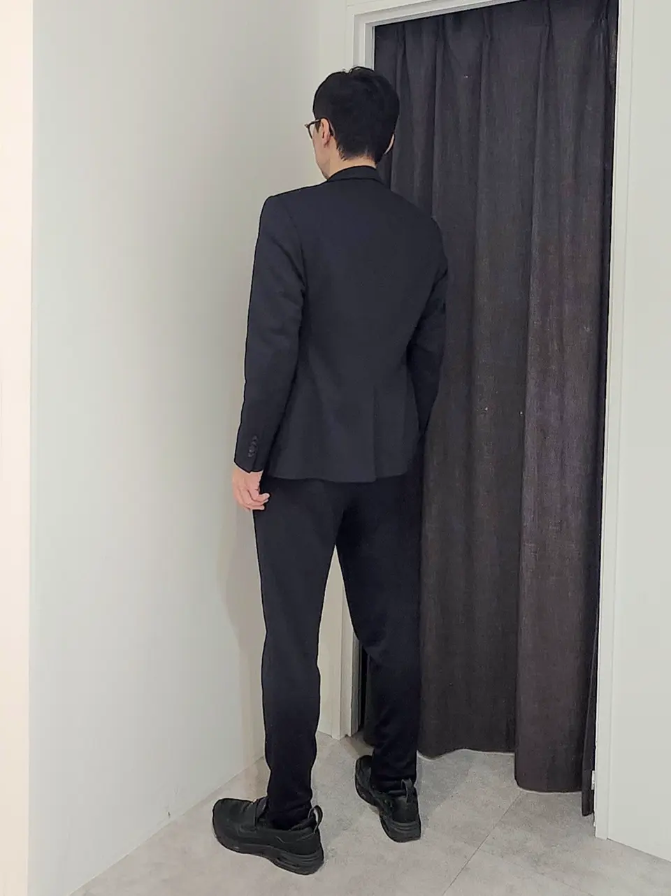 JOSEPH HOMME 泉 コーディネート画像