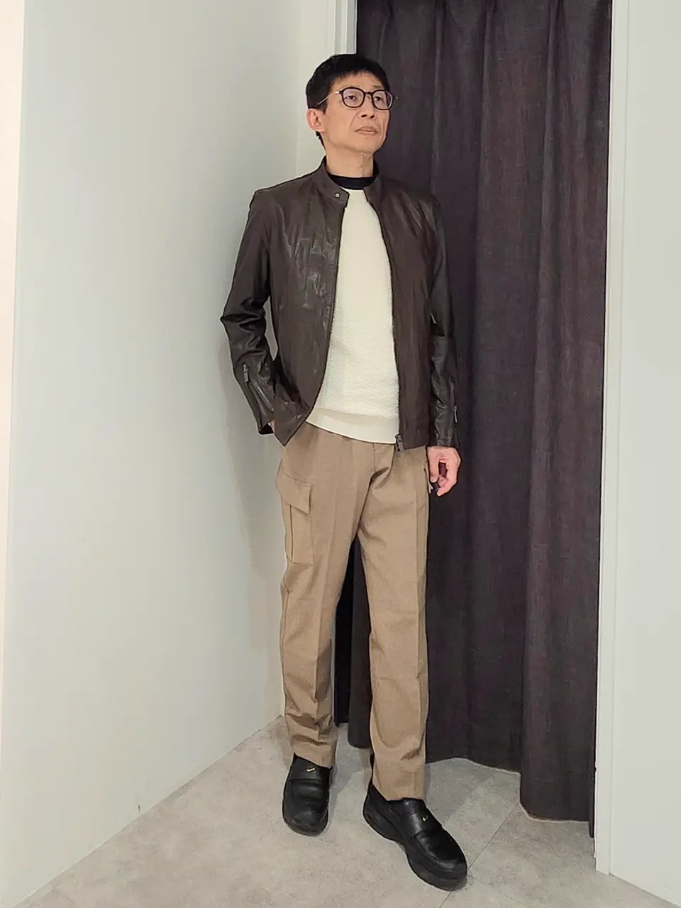  泉 コーディネート画像