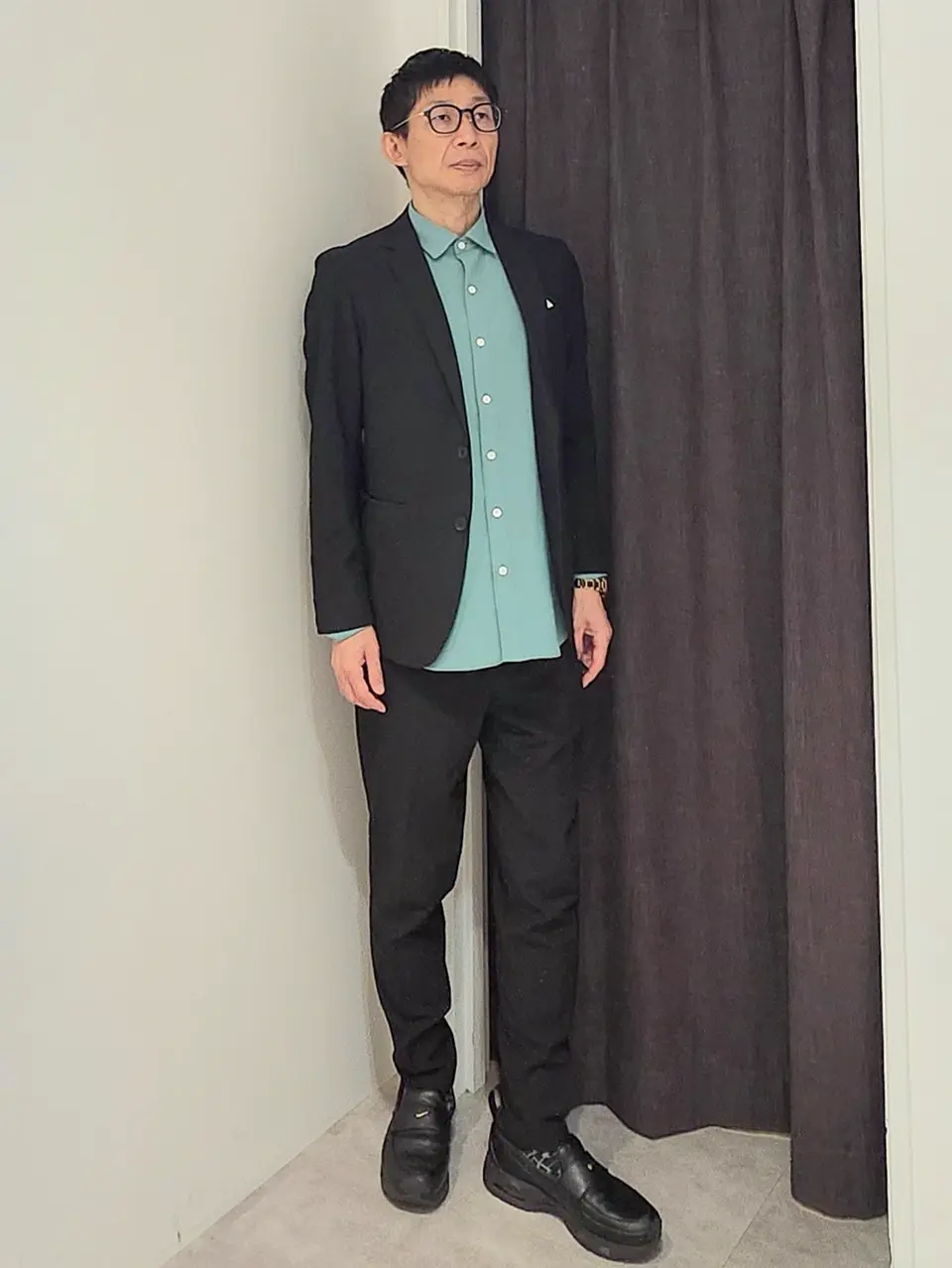 JOSEPH HOMME 泉 コーディネート画像