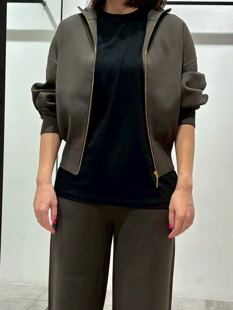 JOSEPH 小田 コーディネート画像