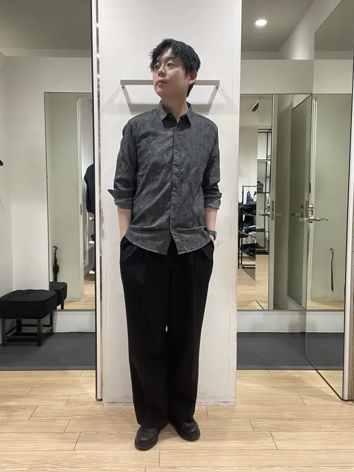 JOSEPH HOMME 佐藤健人 コーディネート画像