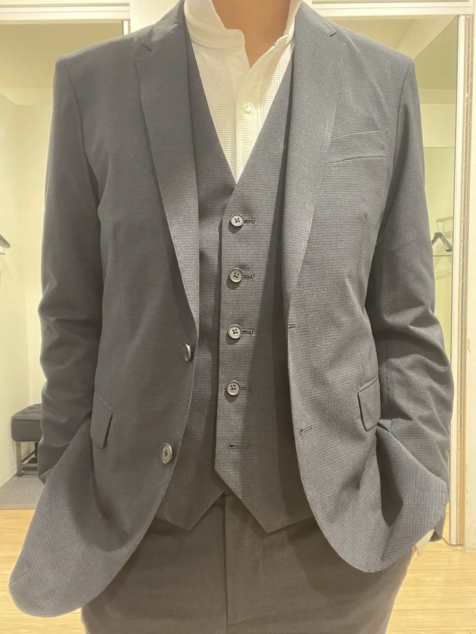 JOSEPH HOMME 佐藤健人 コーディネート画像