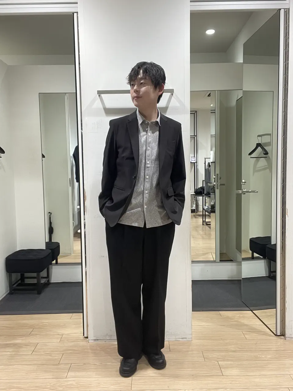 JOSEPH HOMME 佐藤健人 コーディネート画像