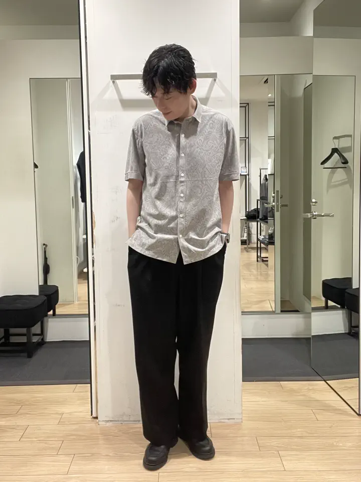 JOSEPH HOMME 佐藤健人 コーディネート画像