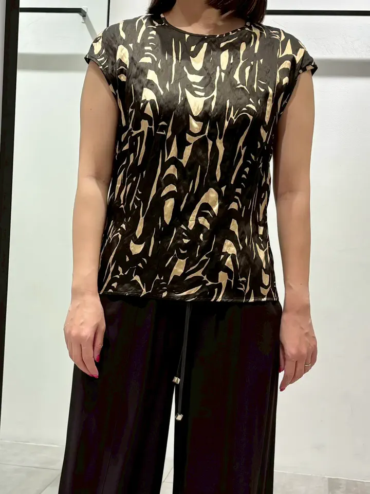 JOSEPH 小田 コーディネート画像