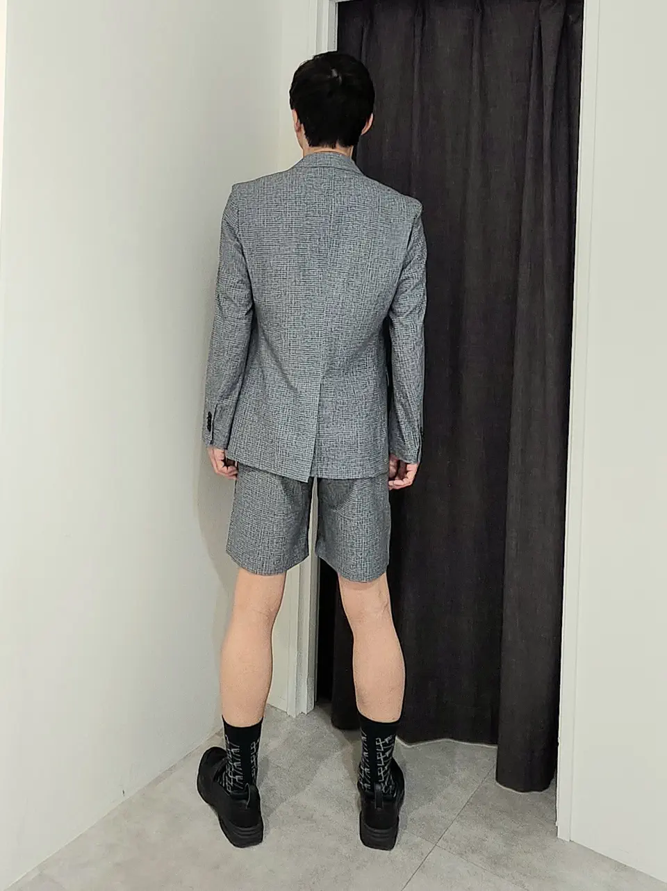 JOSEPH HOMME 泉 コーディネート画像
