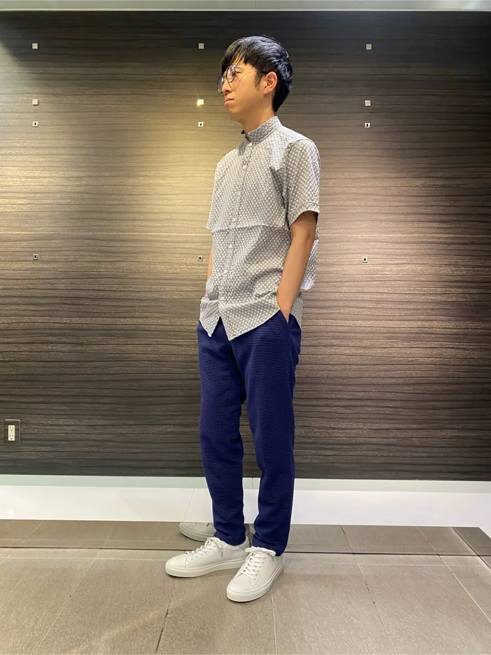  岸本 コーディネート画像