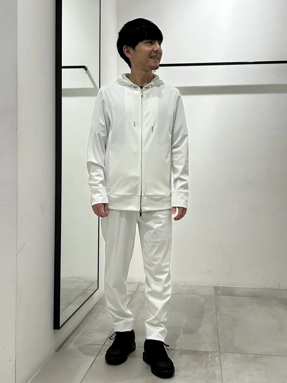 JOSEPH 鈴木 コーディネート画像